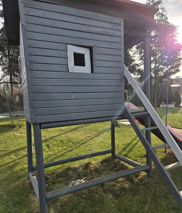 Domek dla dziecka na działkę do ogrodu.