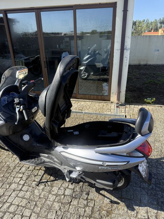 Scooter SYM GTS 125 EVO