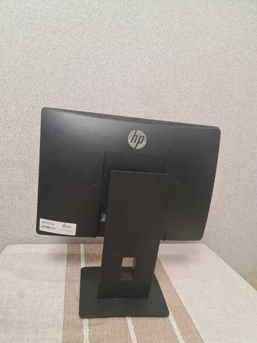 МОНОБЛОК HP ProOne 400 G3 All-in-One  i3-7100T 8GB ddr4  SSD 240GB