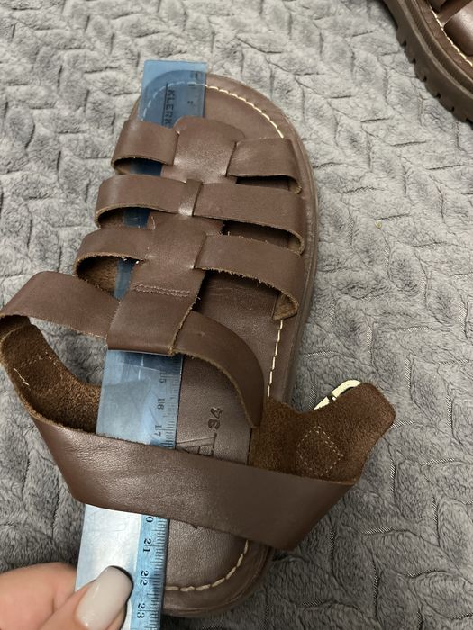 Босоніжкі, сандалі Зара