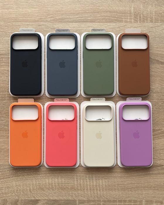 Чохол iPhone 17 | 17 Pro | Max Apple Silicone Case MagSafe з кнопкою + Animation