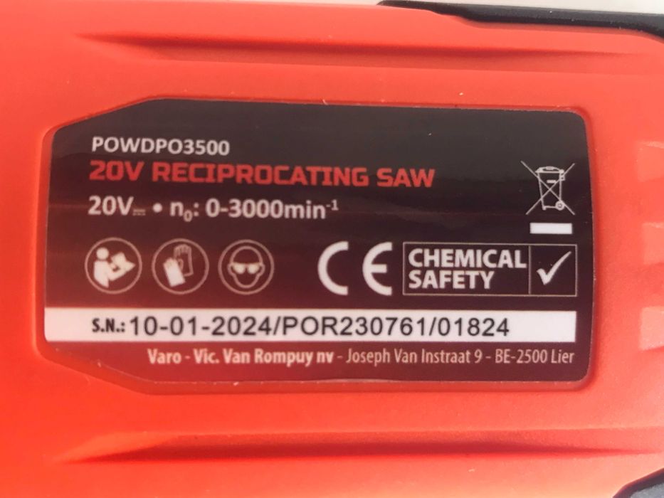 Акумуляторна шабельна пила Powerplus Dual Power POWDPO3500