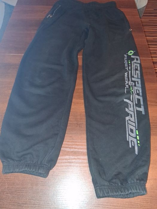 Spodnie dresowe dla chłopca