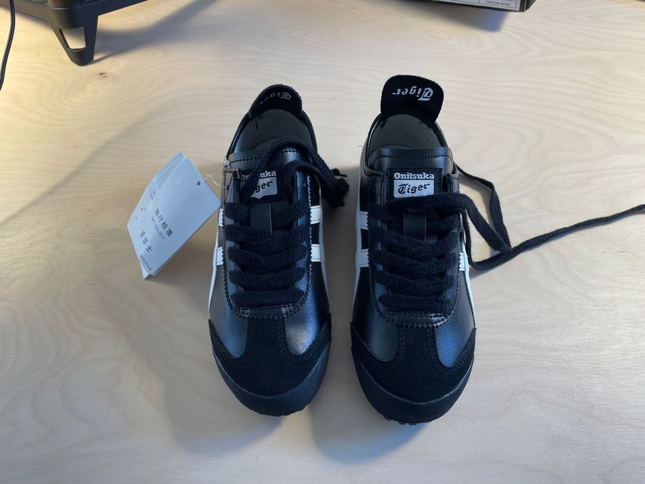 Ténis Onitsuka Tiger preto 36