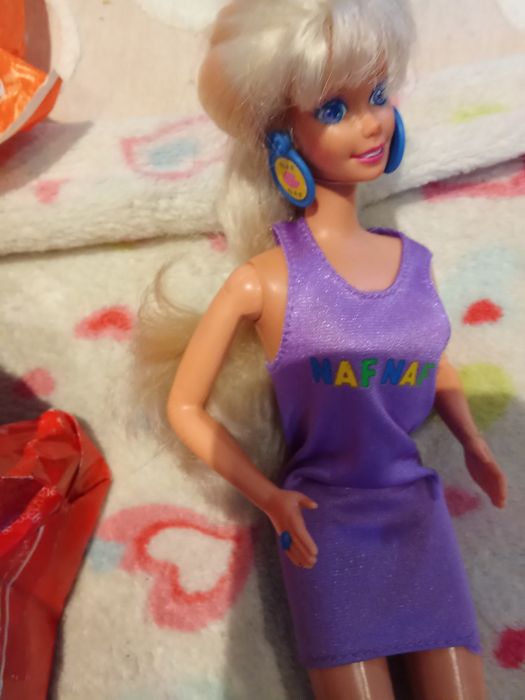 Barbie naf naf. Antiga
