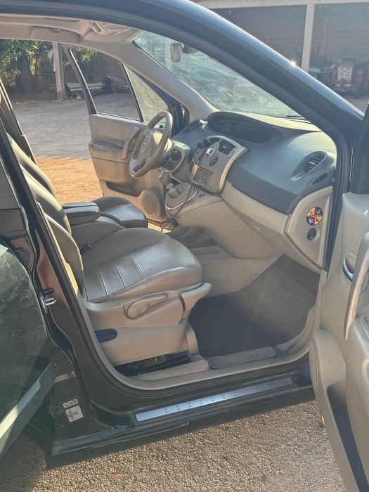 Renault Megane Grand Scénic