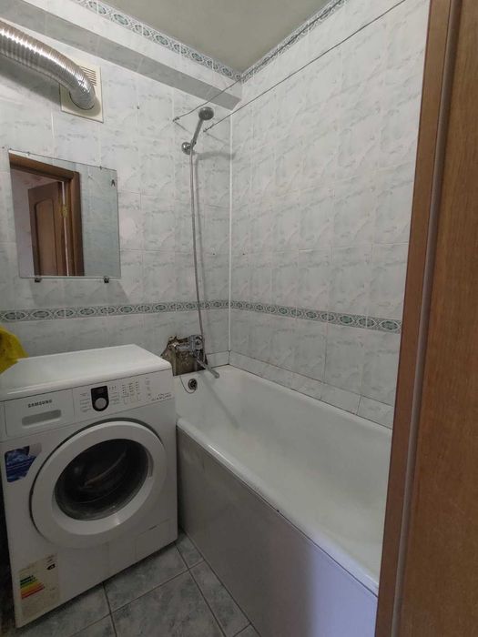 Продам 3 комн квартиру 60 м2  Восточный метро Индустриальная OA