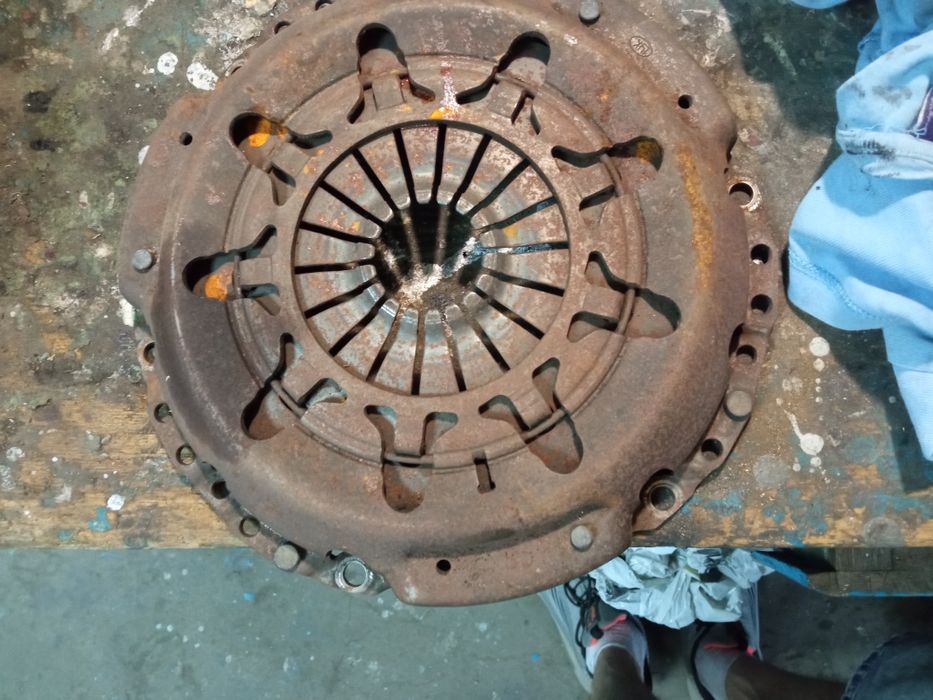 Корзина сцепления форд фокус 1 ford focus 1.6