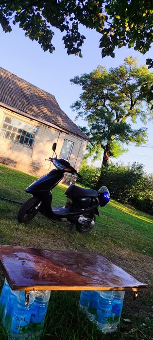 Ямаха Джог для своїх років гарний скутер