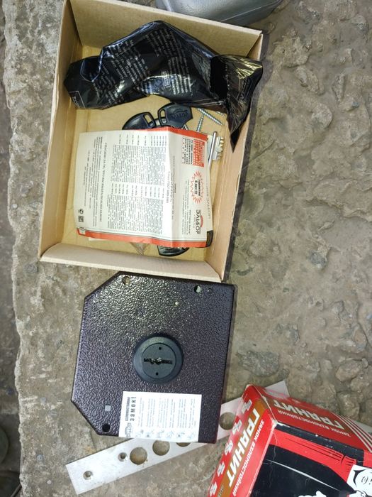 Замок эльбор гранит новый