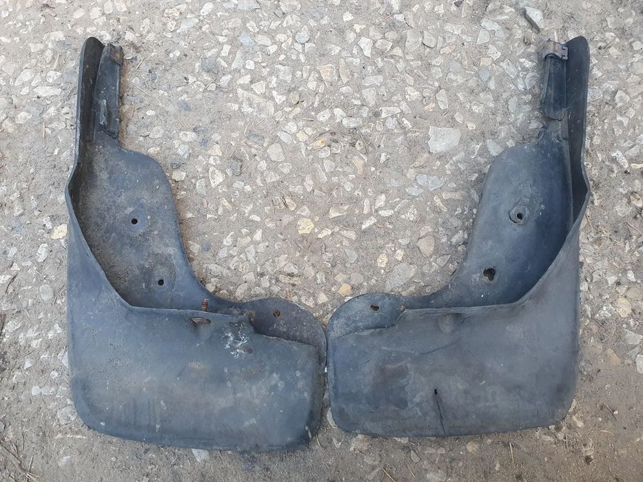 VW PASSAT B6 3C CHLAPACZE PRZÓD ORG 3C0075111 KOMPLET 2 SZT PRAWY LEWY
