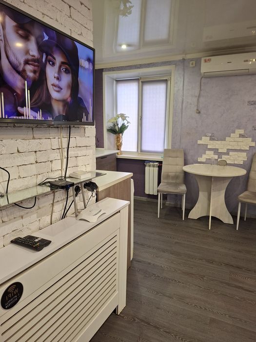 Артем, Тисячка, Епіцентр, Метро, квартира подобово, погодинно,