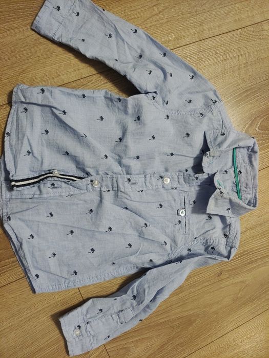 Niebieska koszula długi rękaw