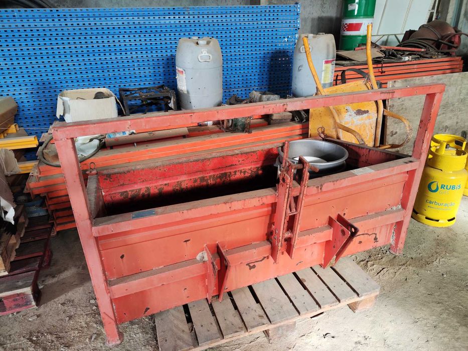 Trator Goldoni + Alfaias + Motoculivador Fort