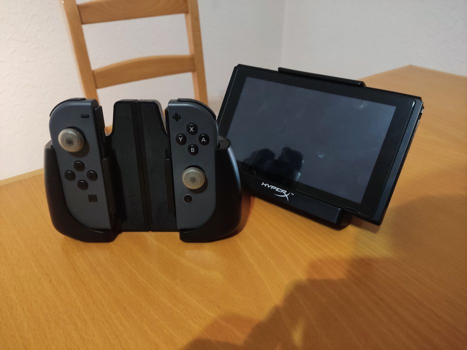 HyperX ChargePlay Clutch – Nintendo Switch64729494422019122