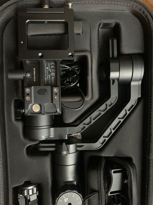 Gimbal Zhiyun Crane 2 z follow focus + uchwyt SHH-01.