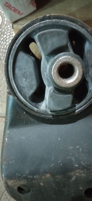 Подушка двігатіля ваз