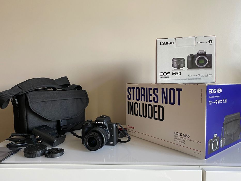 COMO NOVA Canon EOS M50 + EF M 15-45