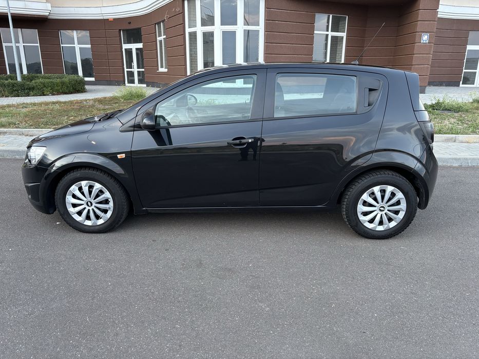 Chevrolet Aveo T300 2012
