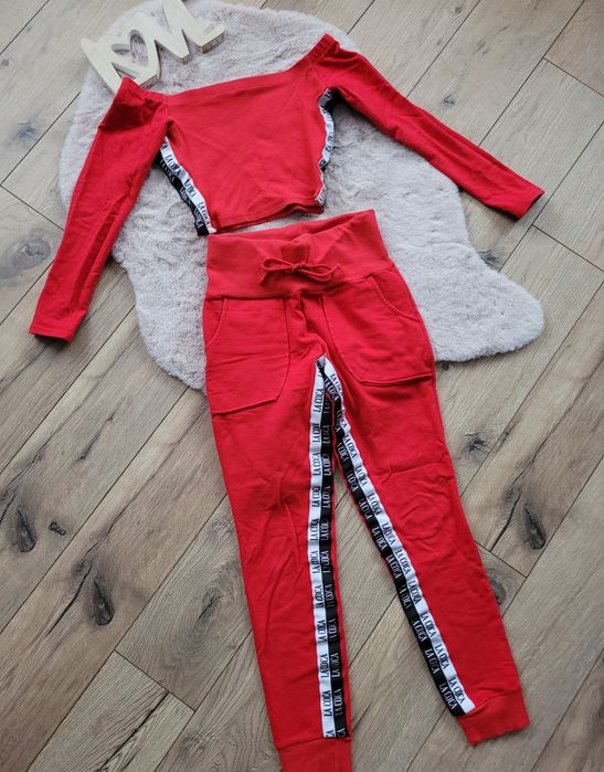 Czerwony dres La Coca komplet la Coca polski producent