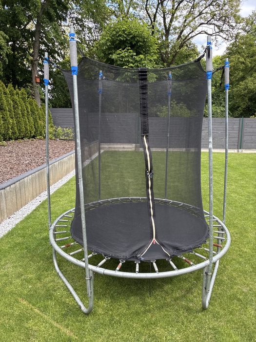 Trampolina do skakania ogrodowa 180cm Total Sport