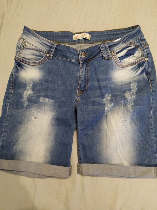 Женские джинсовые шорты