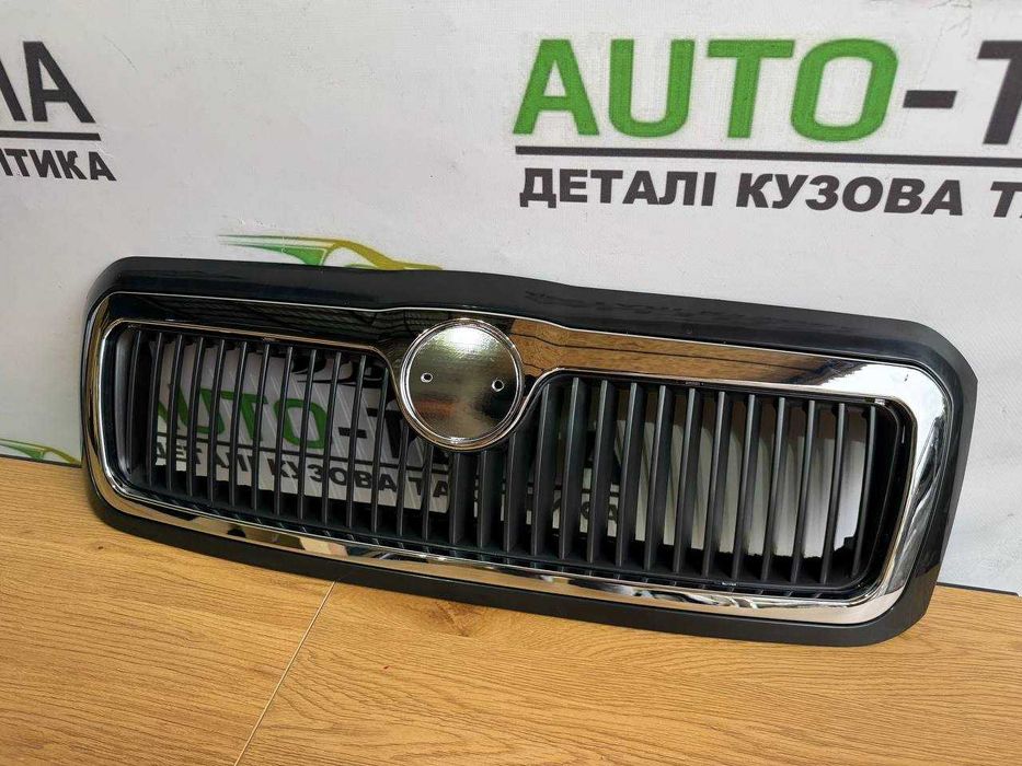 решетка Octavia Tour решітка октавія