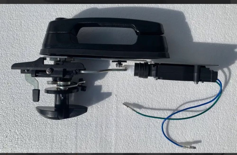 Ручка на кунг и крышку: Aeroclass, Carryboy, ARB, Mitsubishi и другие