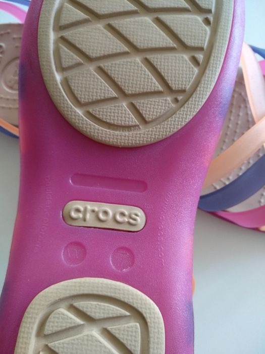 Crocs Huarache W7  37-38