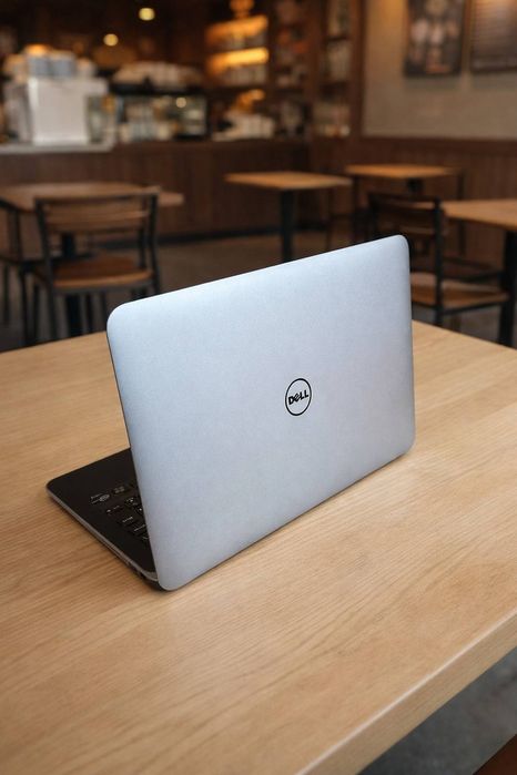 Для навчання та роботи: Dell XPS 13 13.3" / i7 / SSD 256GB / 8GB RAM