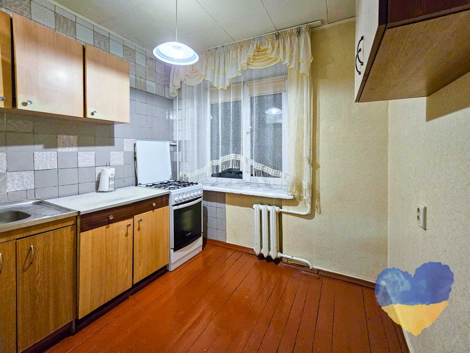 Продаж 2-кімнатної квартири по пр-кту Лук’яненка