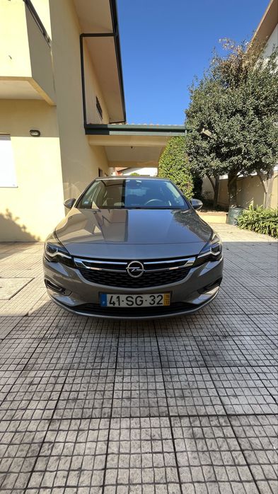 Opel Astra 1.6CDTI Dynamic 110CV