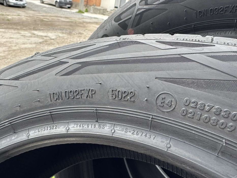 Майже нові літні шини Continental 195/55 R16