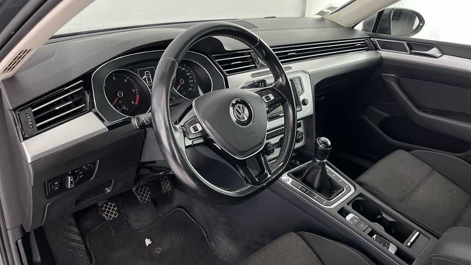 VW Passat 1.6 TDI Highline