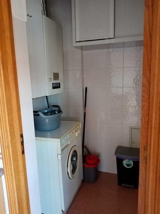 Arrenda-se quarto em Leiria