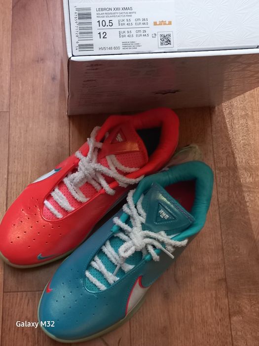 NIKE LeBron 22 р.43