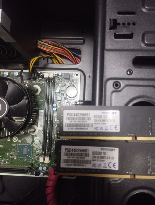 Оперативна пам'ять ddr4 8gb ddr 3 8gb