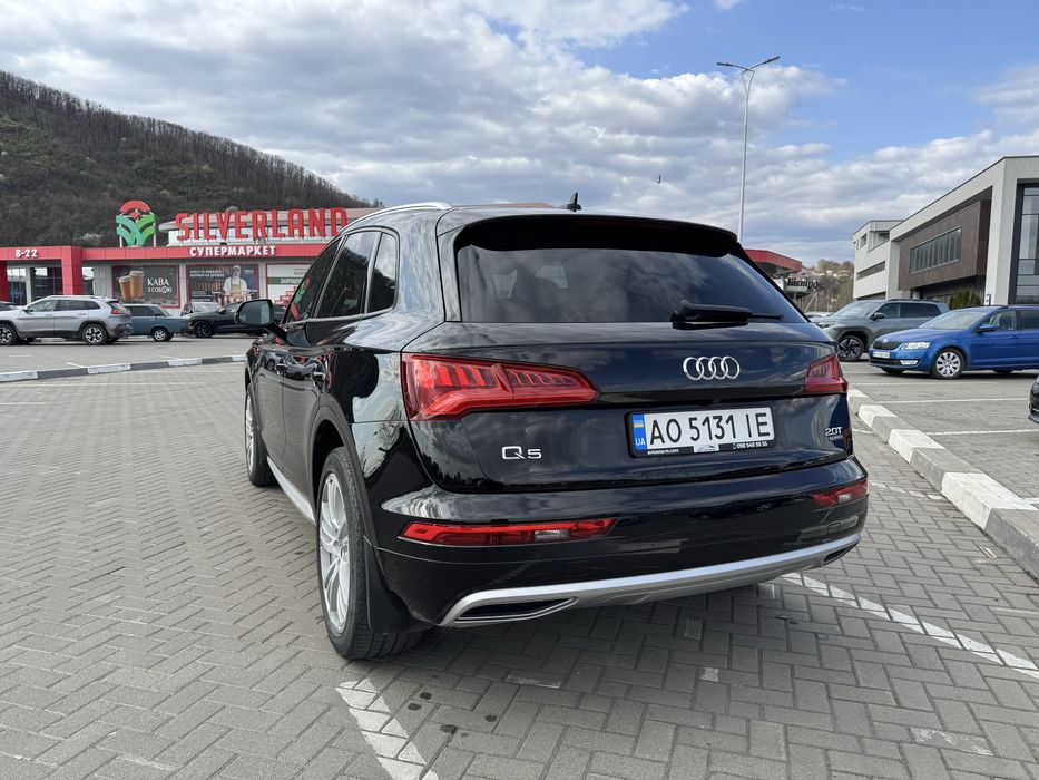 Продам.  Audi Q5 2017 року