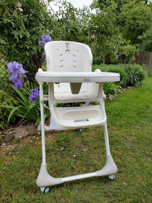 Крісло годувальне