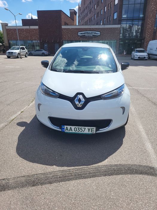 Продаж Рено ZOE 2018 року