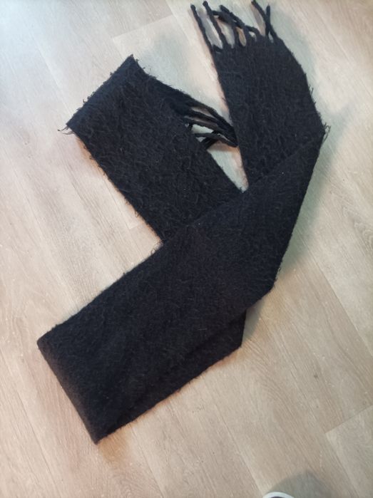 Шарф объемный черный