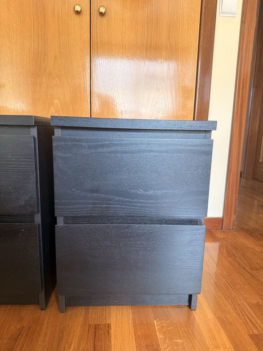 2 comodas ikea como novas
