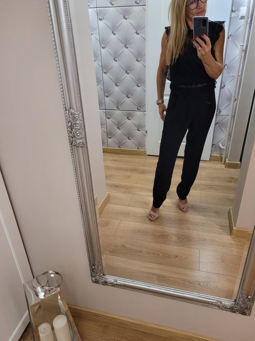 Kombinezon z koronką Promod 40