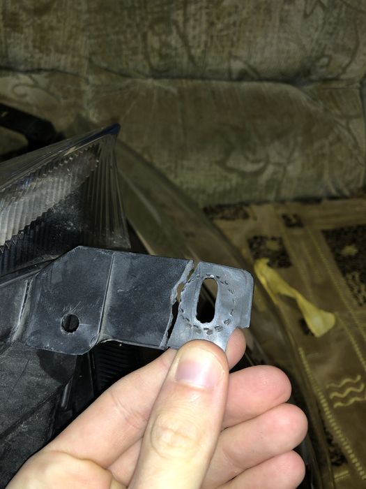 Фара Форд Фиеста Ford Fiesta Фієста Фары L1BB-13E014-CC L1BB-13E015-CC