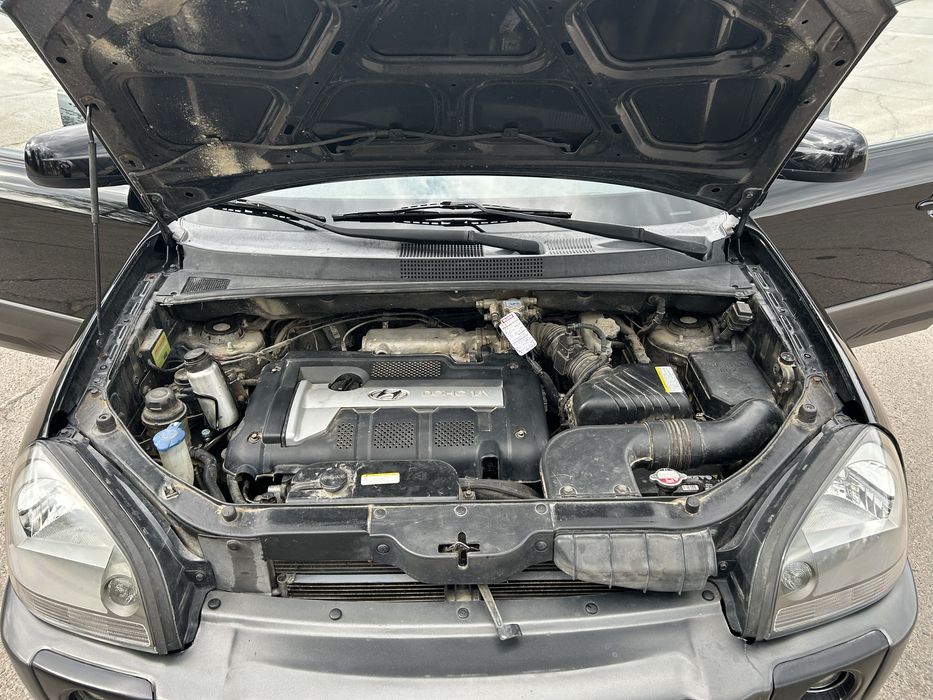 Хюндай Туксон Hyundai Tucson 2.0  в рідній фарбі