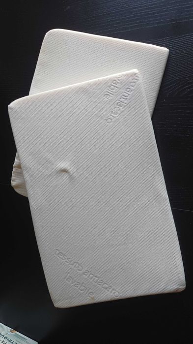 Conjunto 2 almofadas em cunha – capas removíveis e laváveis
