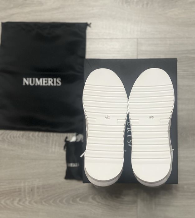 Кросівки numeris/нумеріс (чорні та сірі) (41-43)