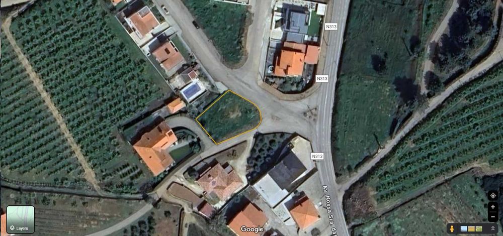 Terreno de 512m² em Armamar Aprovado