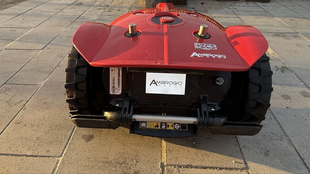 Robot koszący ambrogio L250 Elite S+ 2023