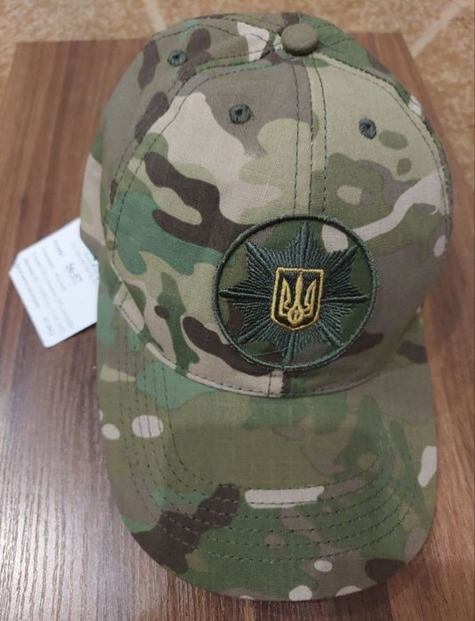 Кепка мультикам з гербом